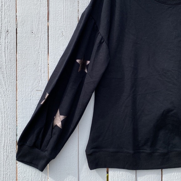 Sweatshirt Cropped with stars - Picture 4 of 13